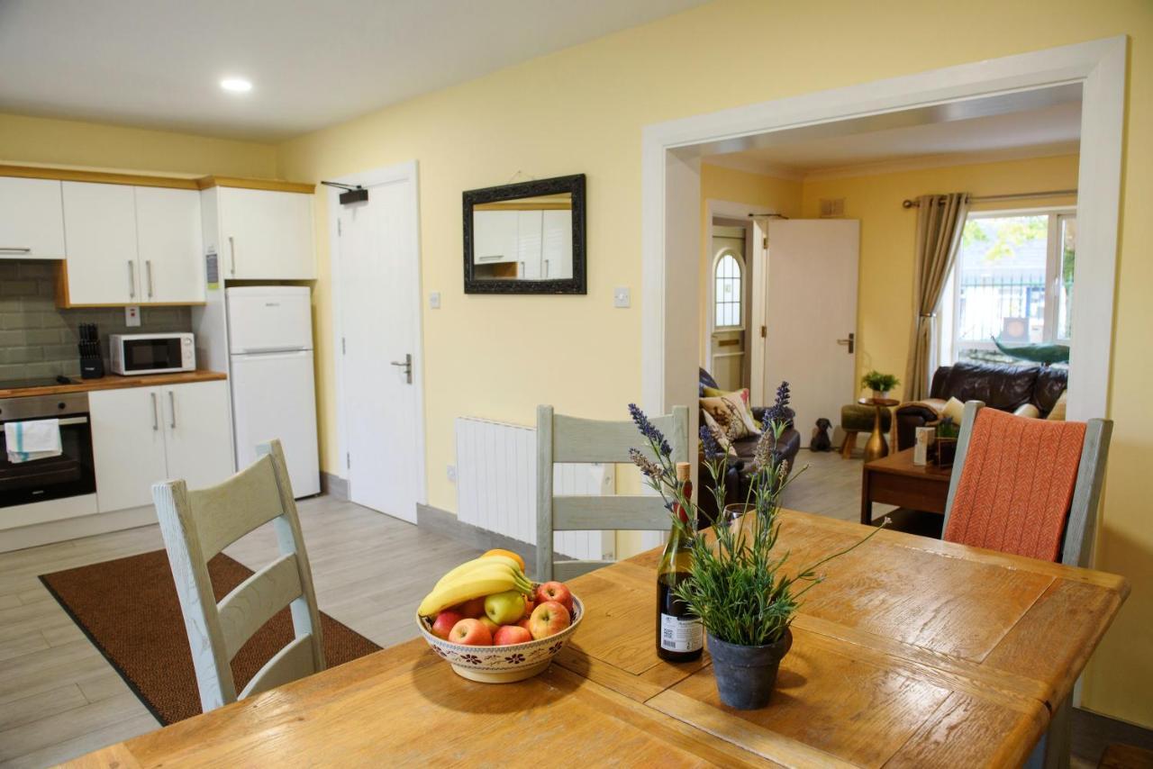 Waterfront Self Catering Houses Carrick on Shannon Εξωτερικό φωτογραφία