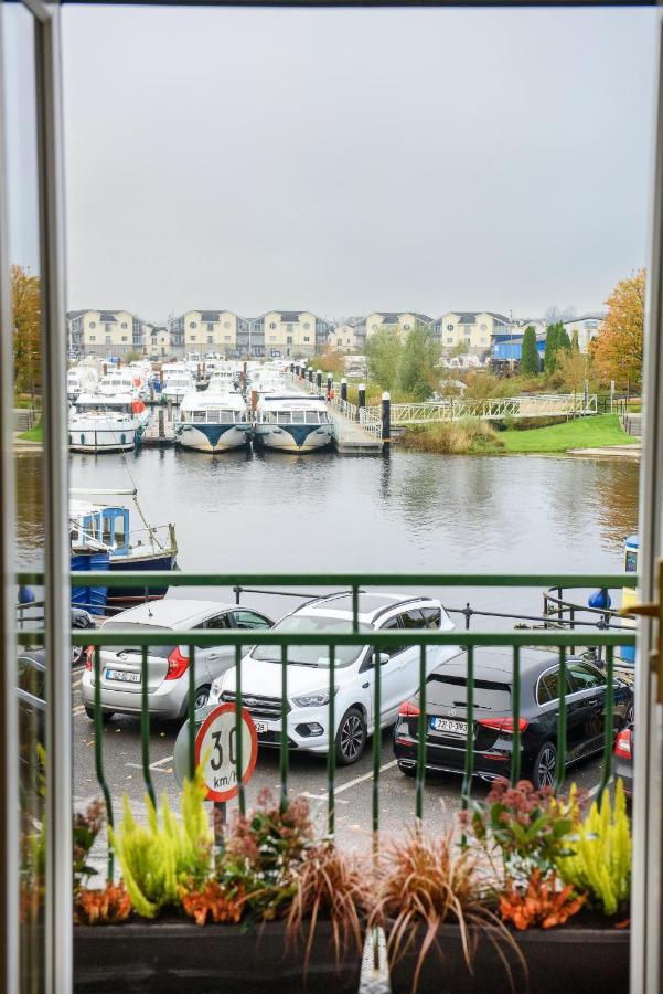 Waterfront Self Catering Houses Carrick on Shannon Εξωτερικό φωτογραφία