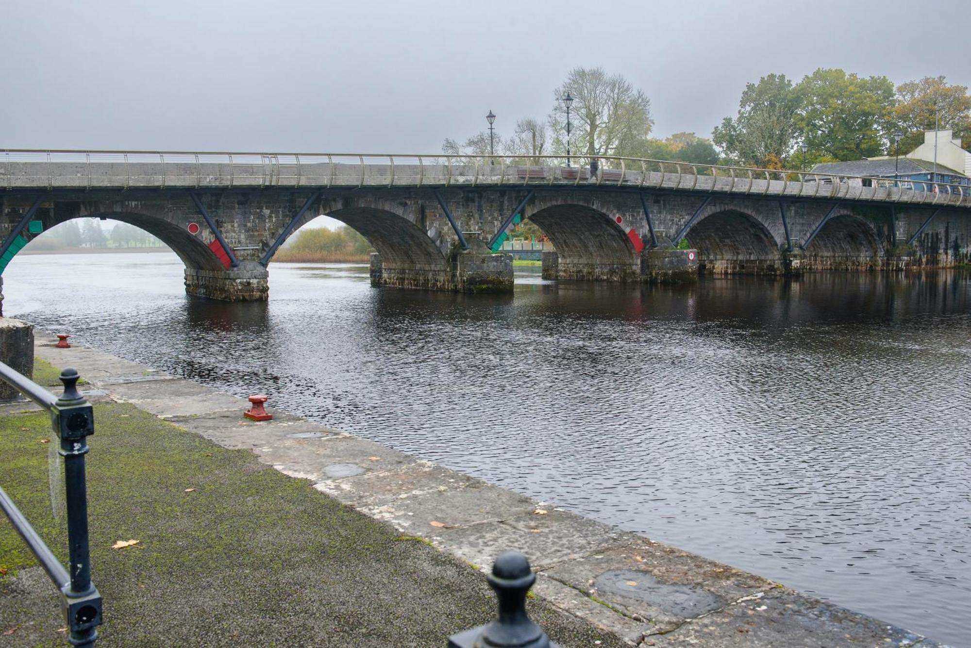 Waterfront Self Catering Houses Carrick on Shannon Εξωτερικό φωτογραφία
