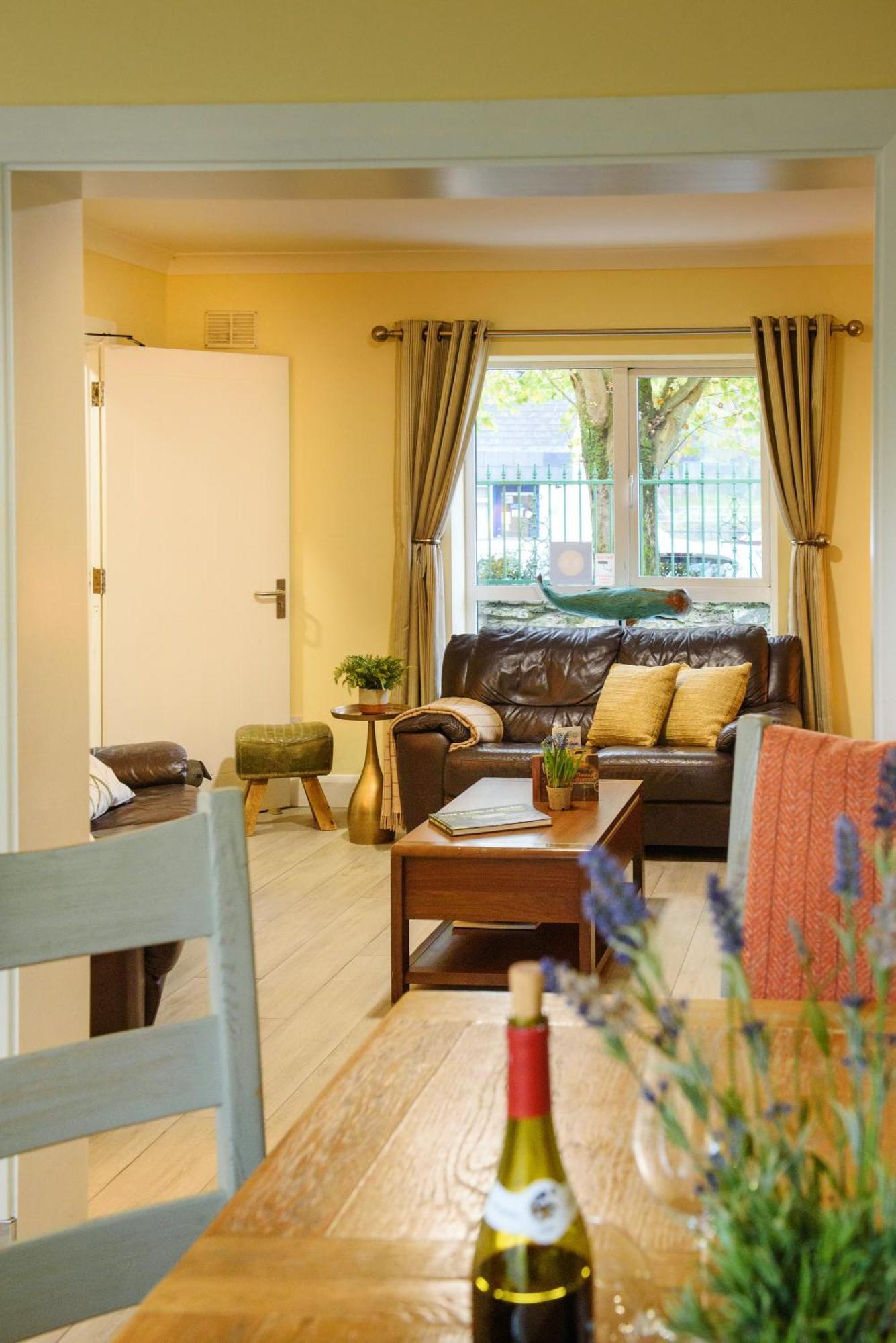 Waterfront Self Catering Houses Carrick on Shannon Εξωτερικό φωτογραφία
